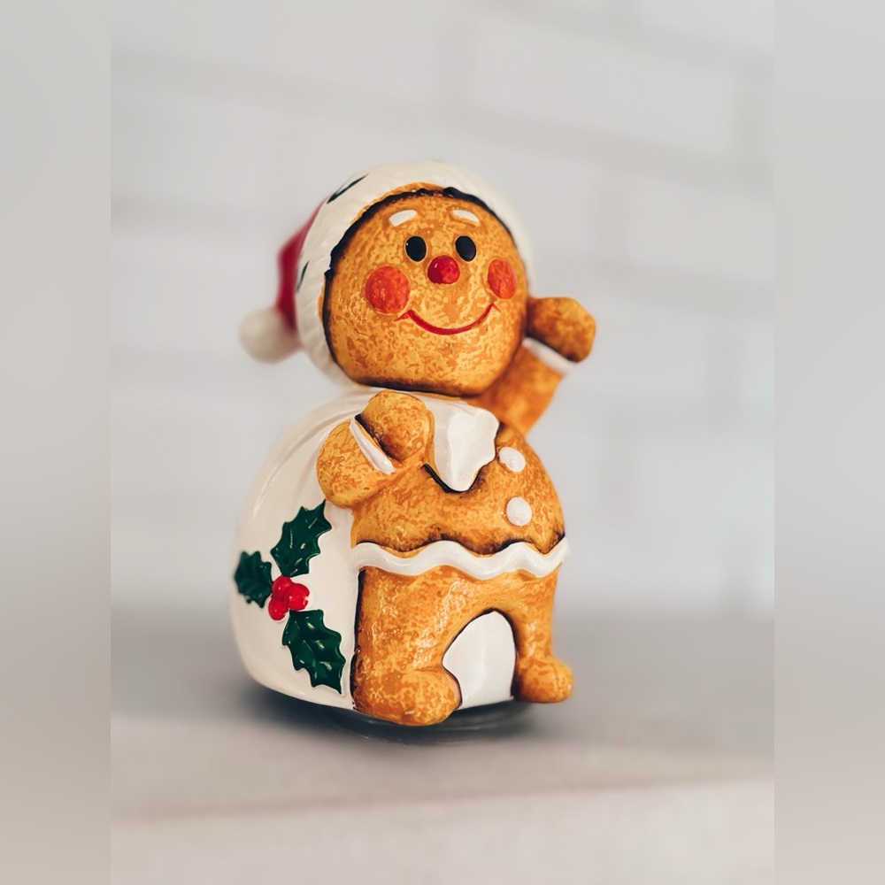 Vintage Berman And Anderson Santa Gingerbread Man Music Box - Japan